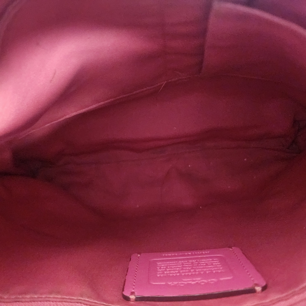 Coach File Signature Crossbody - Picture 11 of 14